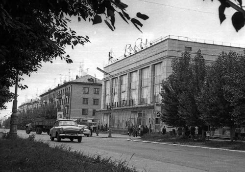 Студентам рассказали о зарождении торговли в Тольятти