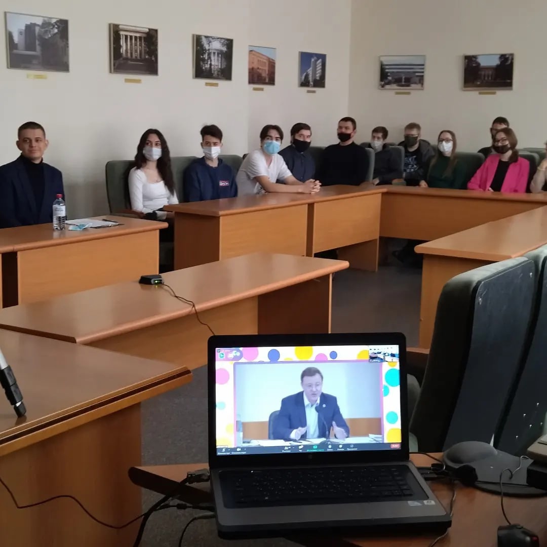 Идея студенческого туракселератора представлена Губернатору